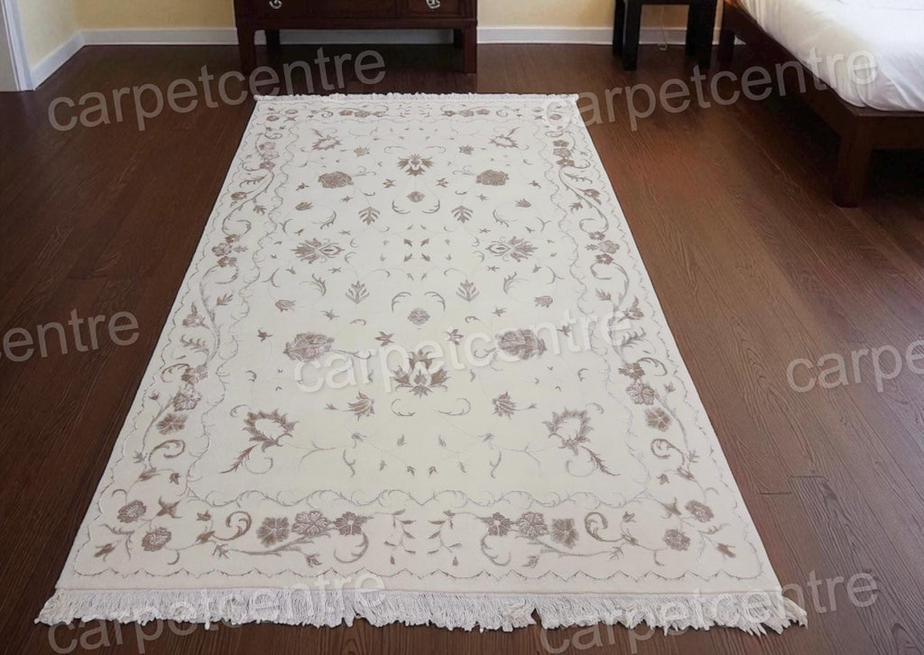 Vintage Floral Wool Area Rug: Handwoven Art Silk 9x6