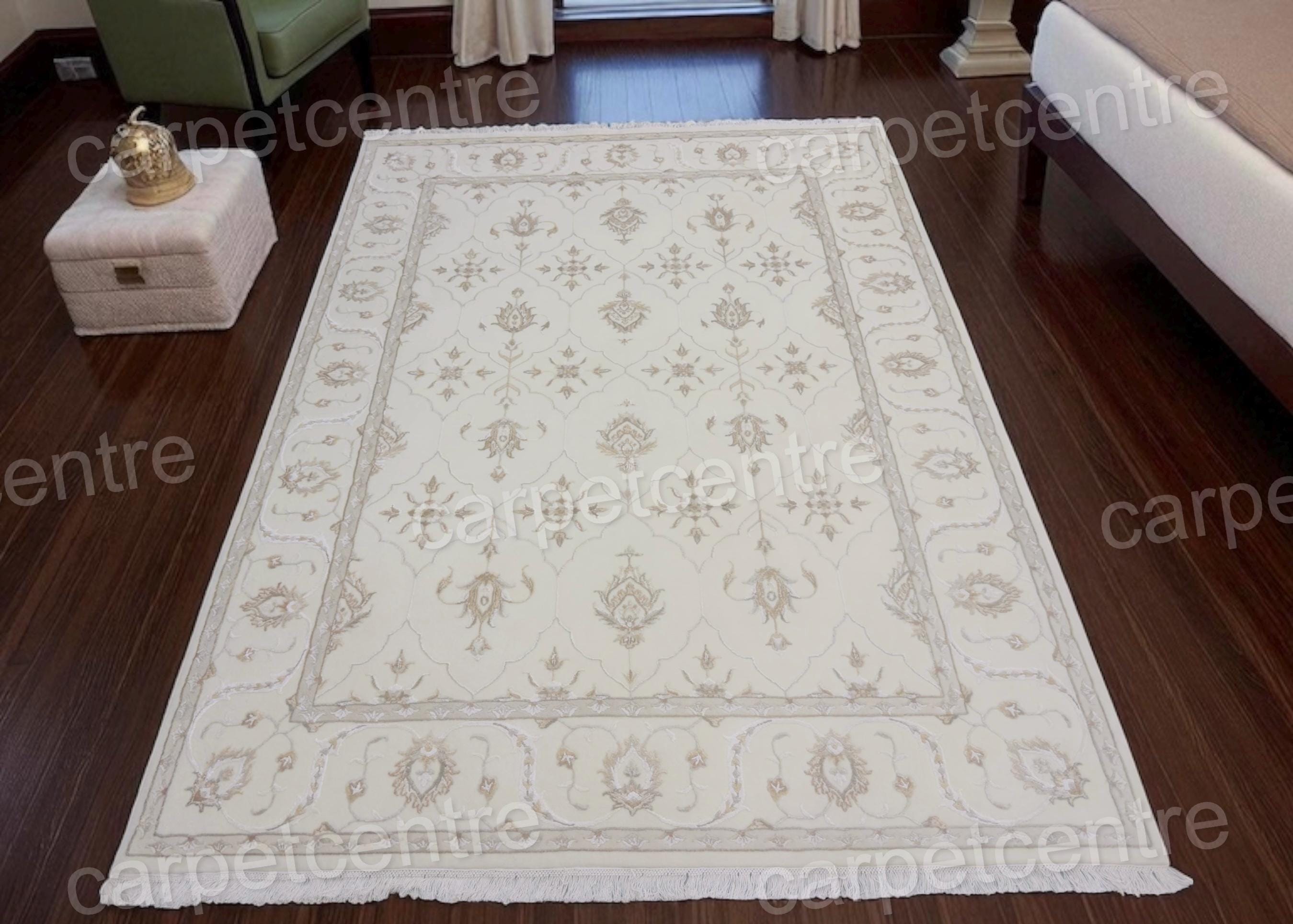 Vintage Handwoven Wool Medallion Rug: Cream and Art Silk, 7'10"x5'9"