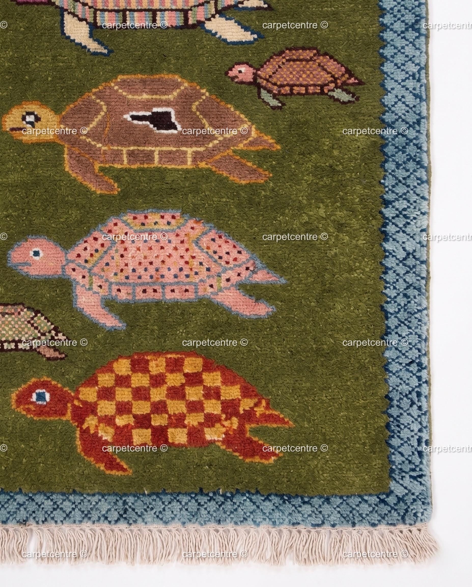 Handmade Wool Turtle Runner Rug – Olive Green Tortoise Design Hallway Carpet