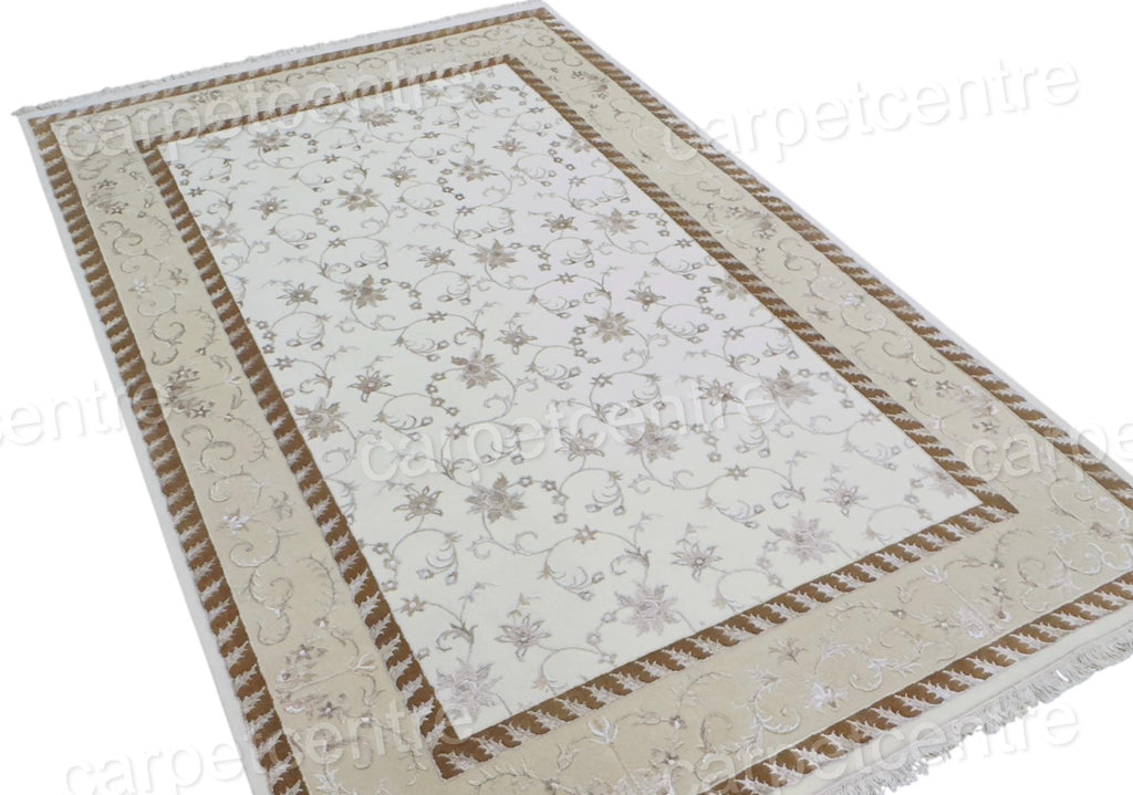 Vintage Beige Floral Wool Rug: Handwoven Indian Art Silk Carpet