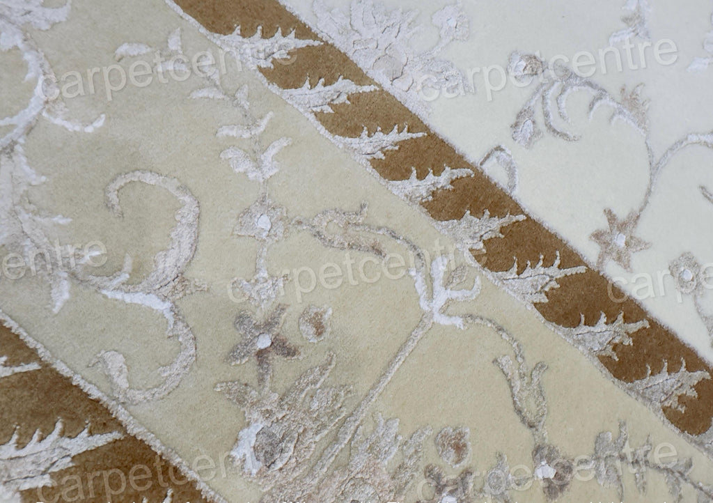 Vintage Beige Floral Wool Rug: Handwoven Indian Art Silk Carpet