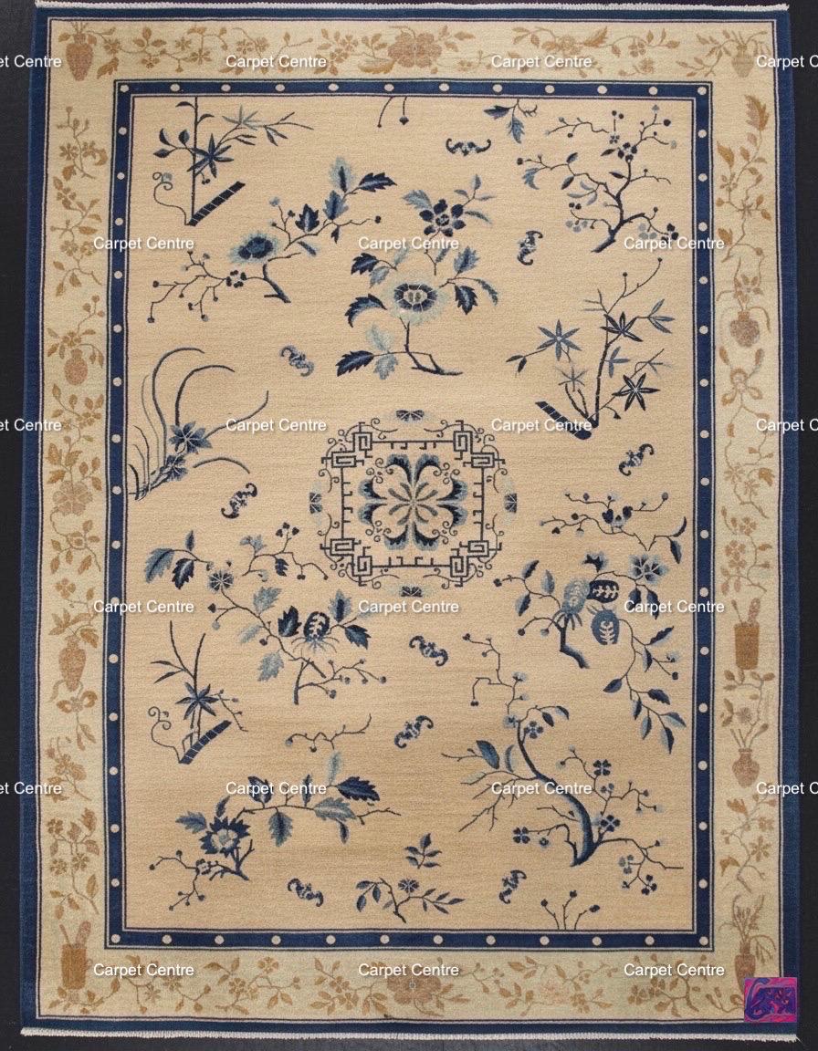 Hand-Knotted Oushak Wool Rug: Blue Beige Chinoiserie Design
