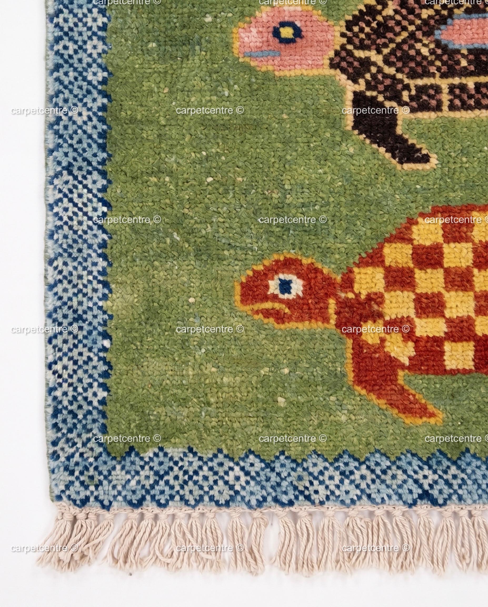Handmade Wool Turtle Runner Rug – Colorful Tortoise Design Hallway Carpet