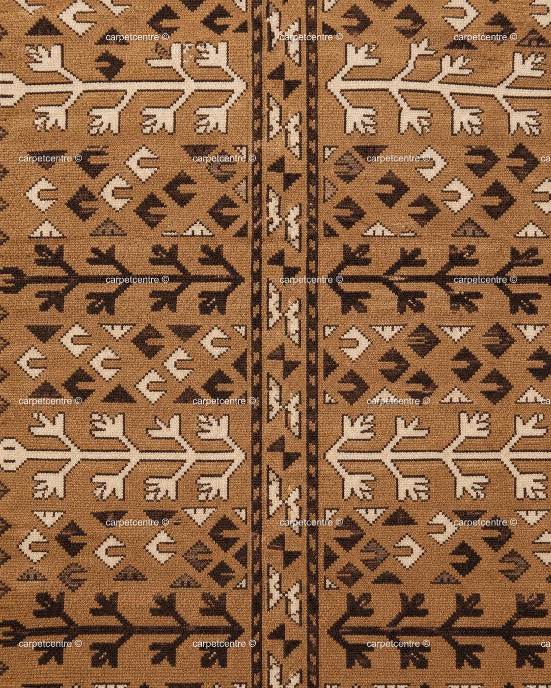 Hand Knotted Oushak Rug: New Zealand Wool, Tribal Geometric Design