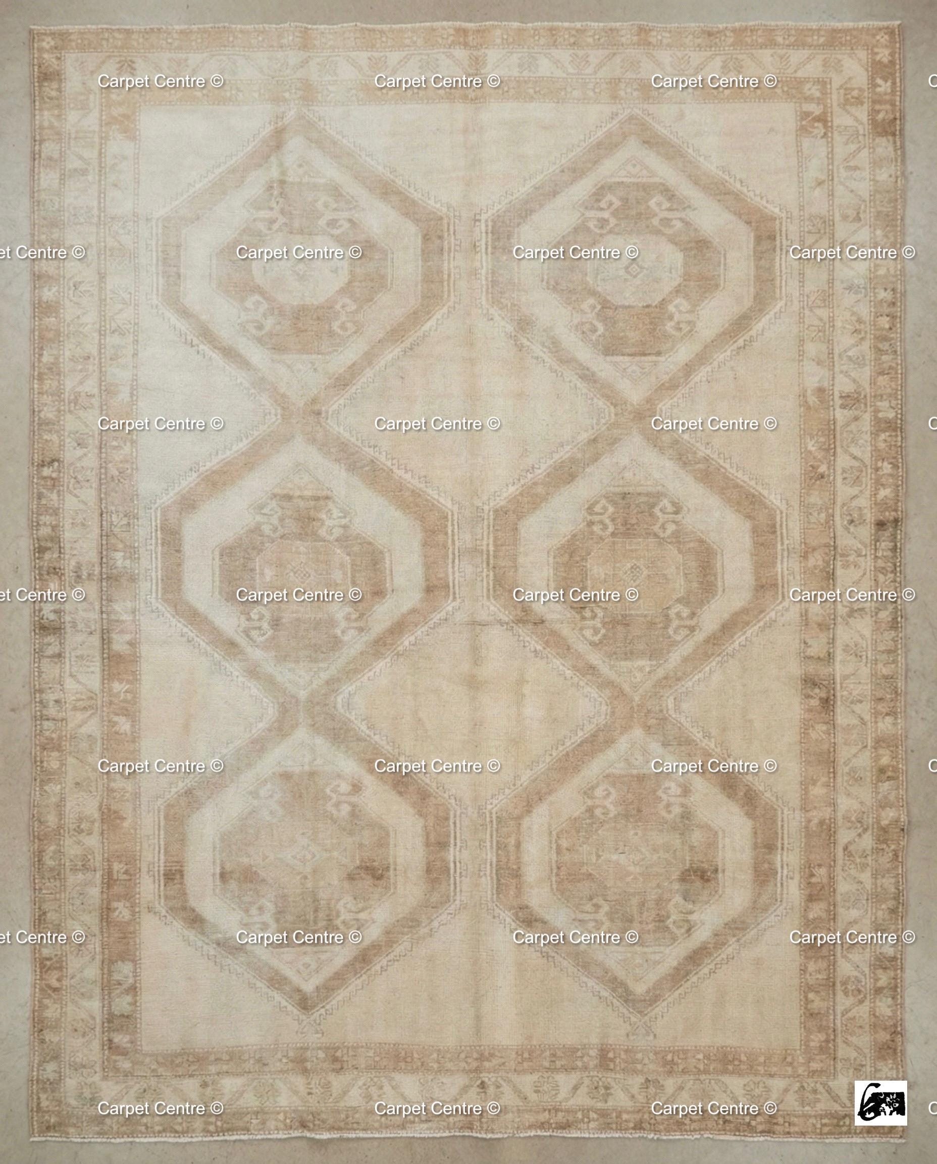 Hand-Knotted Wool Oushak Rug, Neutral Geometric Vintage Style Living Room Decor