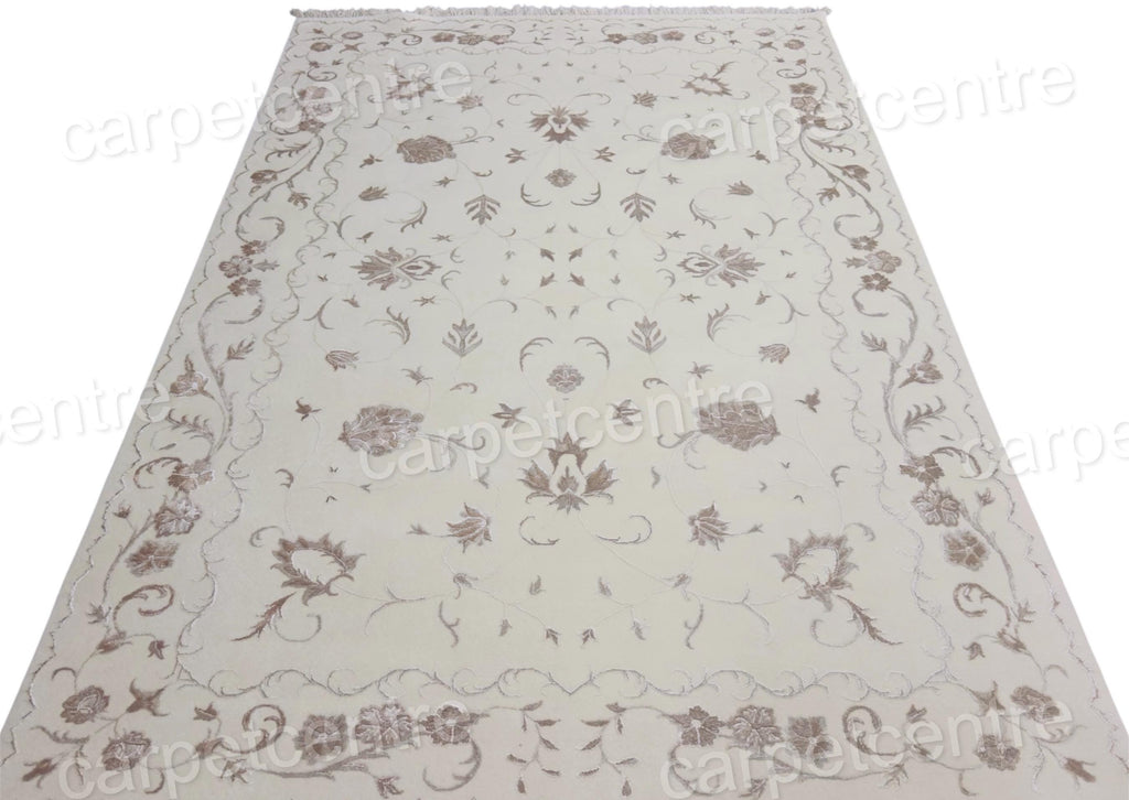 Vintage Floral Wool Area Rug: Handwoven Art Silk 9x6