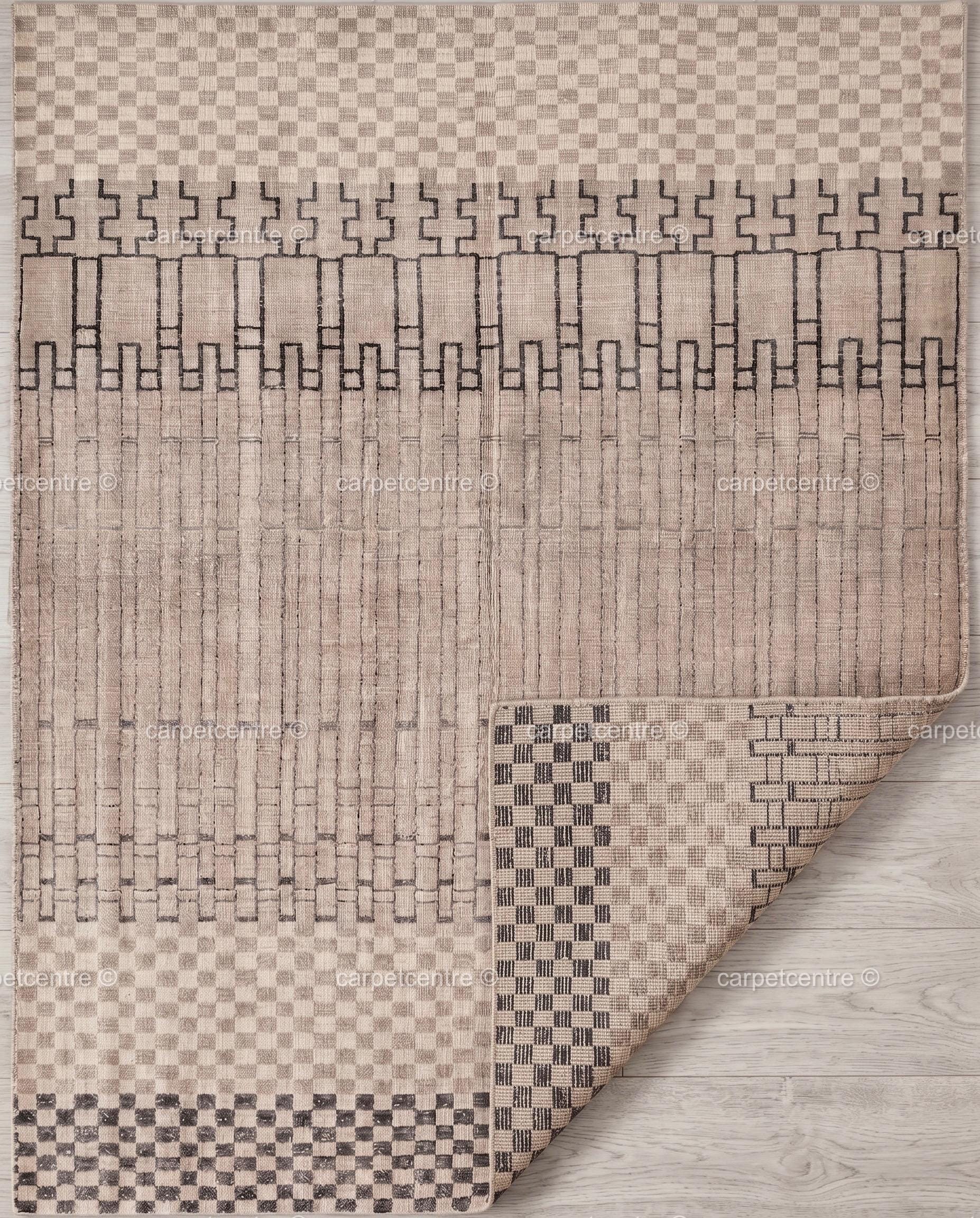 Neutral Geometric Oushak Rug | Beige Charcoal Checkered Wool Carpet