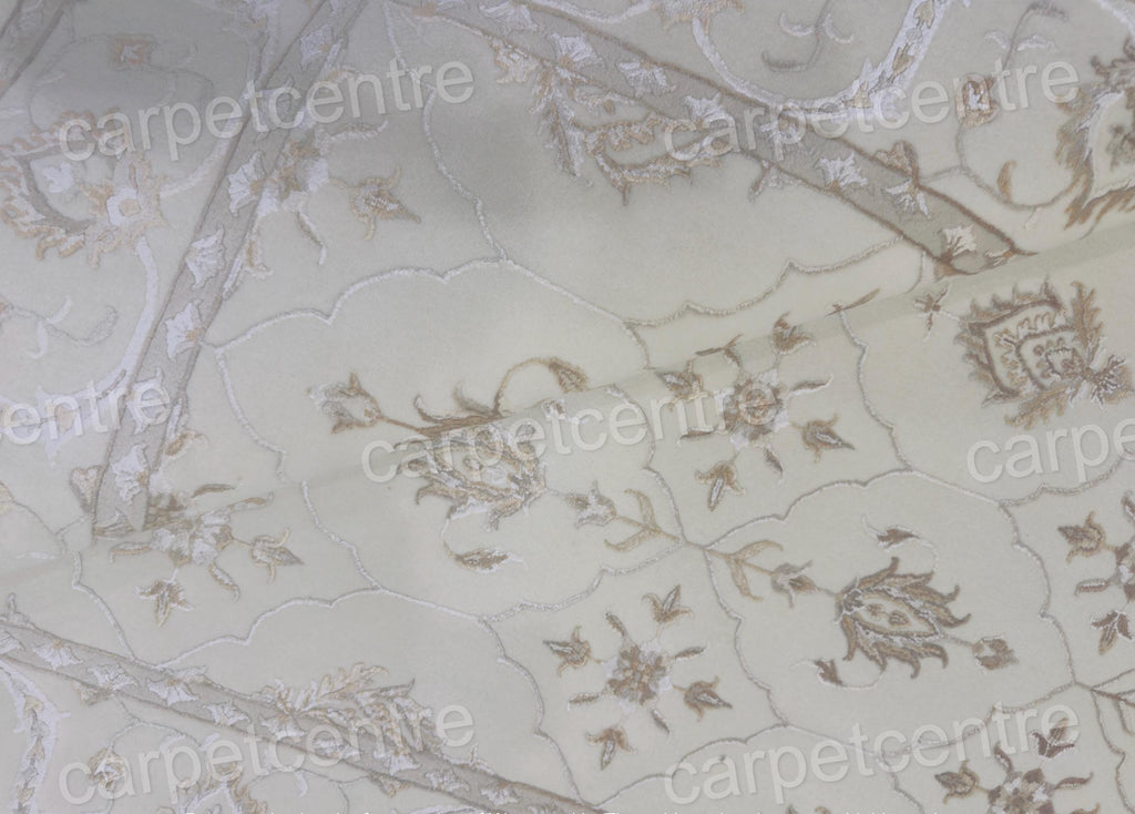 Vintage Handwoven Wool Medallion Rug: Cream and Art Silk, 7'10"x5'9"